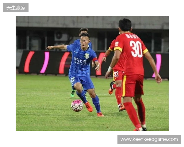 北青：吴曦接近续约申花，有经纪人表示若他在转会市场会很抢手