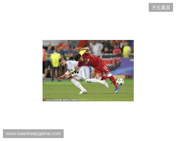 已翻篇！琼斯：萨拉赫采访风波后已向全队道歉，大家对他态度没变