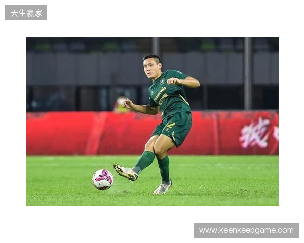 梁诺恒：父亲身体不好希望踢港超照顾他，盼浙江队能拿中超冠军