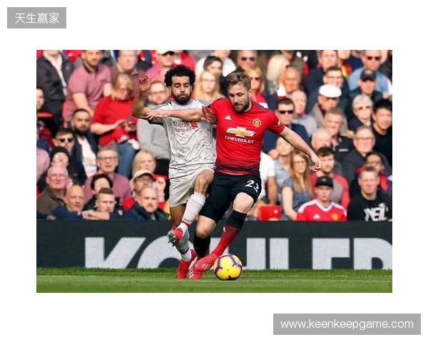 利物浦客战森林：萨拉赫、加克波、埃基蒂克首发，维尔茨出战