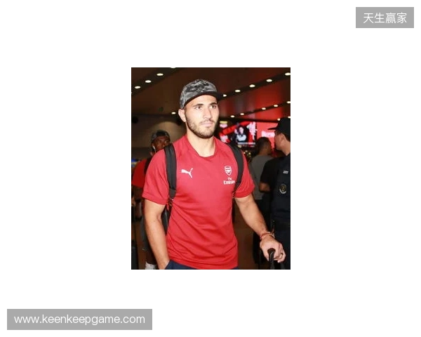 英超官方晒出图片:阿森纳U15全员抵达北京 英超官方晒出图片:阿森纳U15全员抵达北京