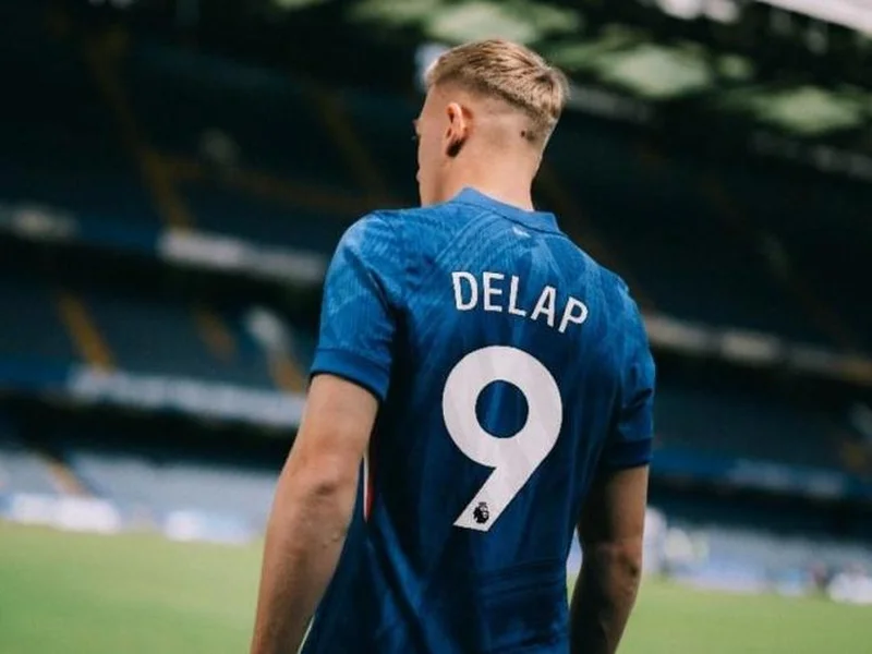 英超0球+肩部受伤！邮报：德拉普曾对切尔西“9号魔咒”不以为然